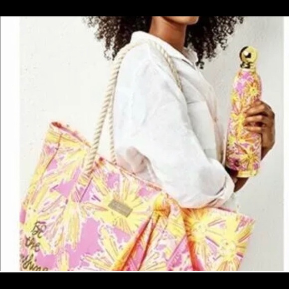 New Lilly Pulitzer Printed Scarf Multi Be The Sunshine cotton bandanna - Picture 5 of 5